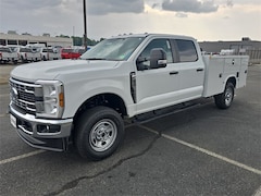2025 Ford F-350 Chassis XL Service Body