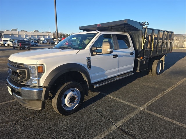 2022 Ford F-450 Super Duty Chassis Cab XL's photo