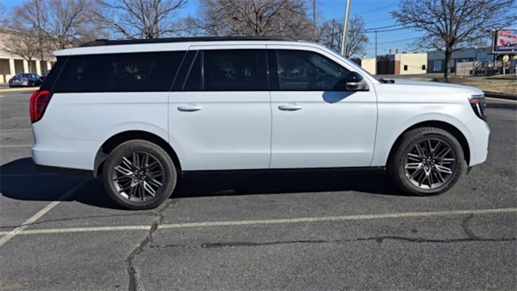 New 2025 Ford Expedition Max Platinum Sport Utility
