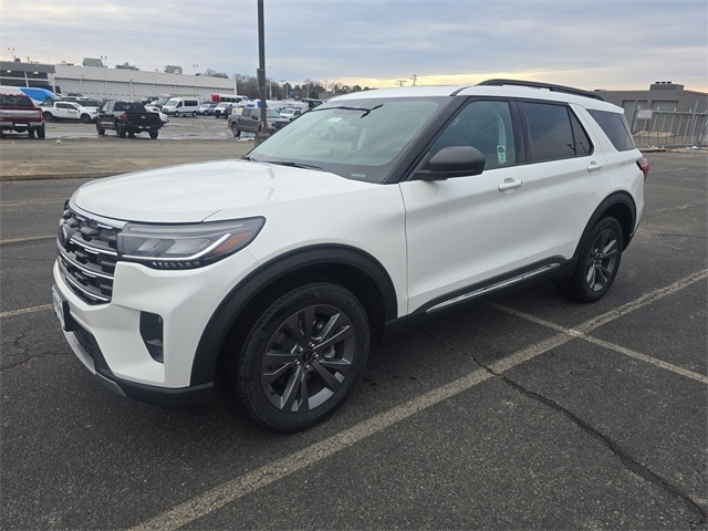 2025 Ford Explorer