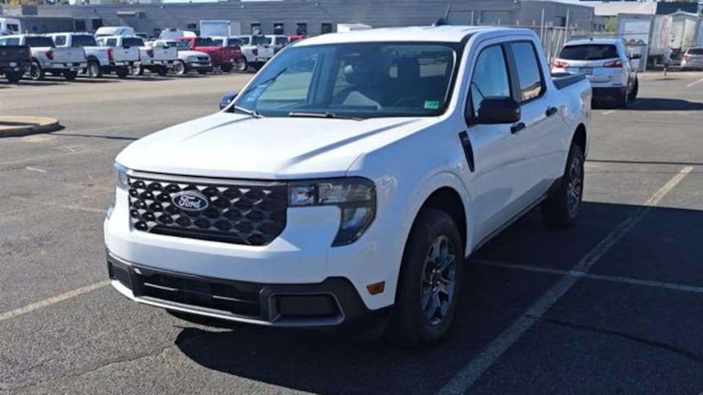 New 2025 Ford Maverick XLT Crew Cab