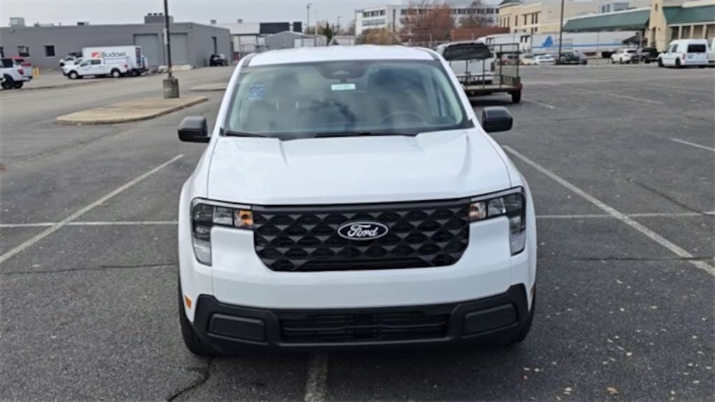 New 2025 Ford Maverick XL Crew Cab