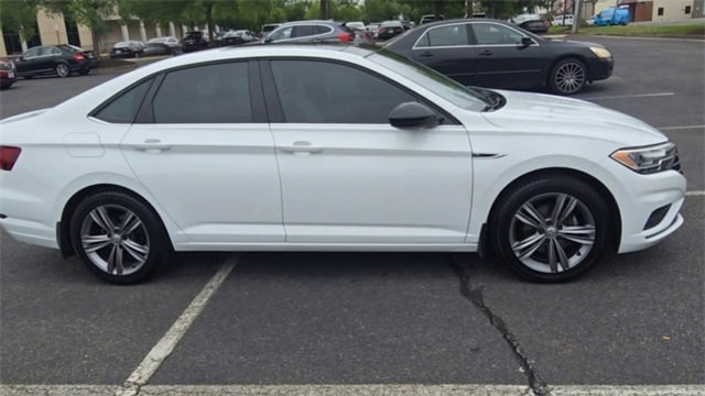 Certified 2020 Volkswagen Jetta R-Line with VIN 3VWCB7BU8LM025968 for sale in Richmond, VA