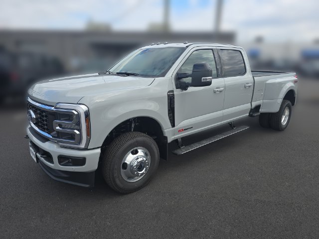 2026 Ford F-350 Platinum Crew Cab