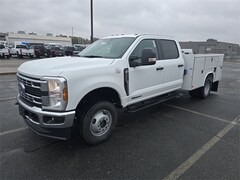 2026 Ford F-350 Chassis XL Crew Cab/Chassis