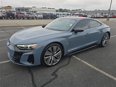 2022 Audi e-tron GT Prestige Sedan