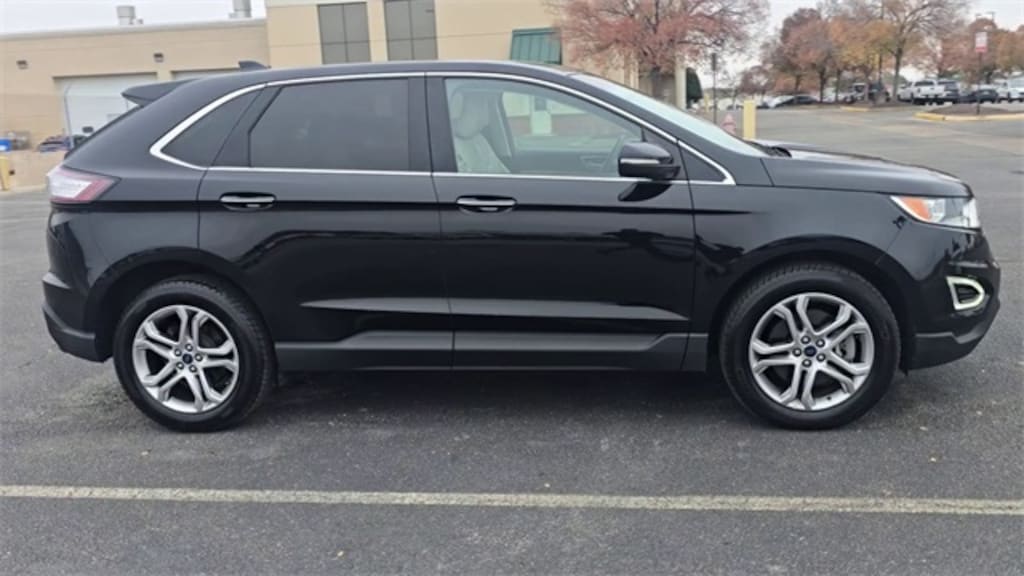 Used 2016 Ford Edge Titanium SUV
