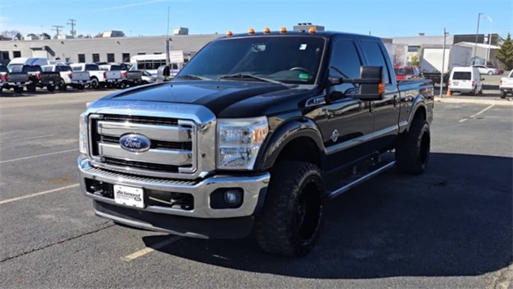 Used 2015 Ford F-250SD Lariat Truck