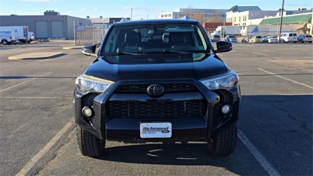 Used 2016 Toyota 4Runner SR5 SUV