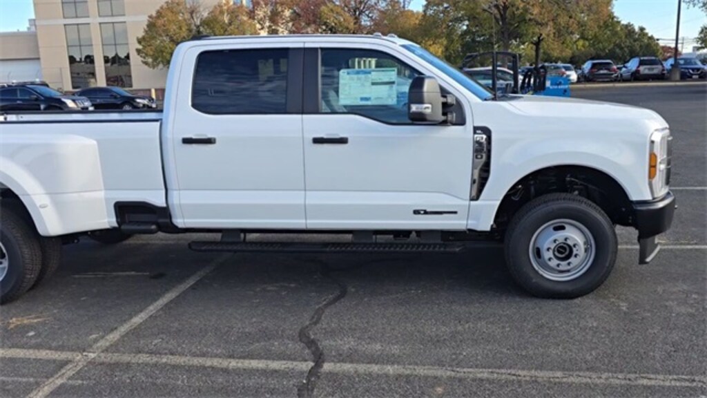 New 2026 Ford F-350 XL Crew Cab