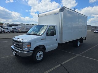 2026 Ford E-350 Cutaway Base