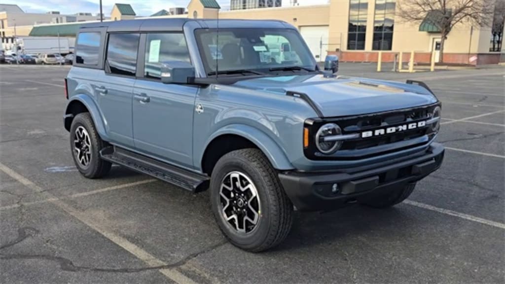 New 2025 Ford Bronco Outer Banks Sport Utility