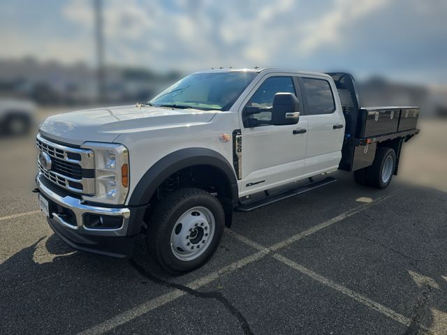 2026 Ford F-550 Super Duty Chassis Cab