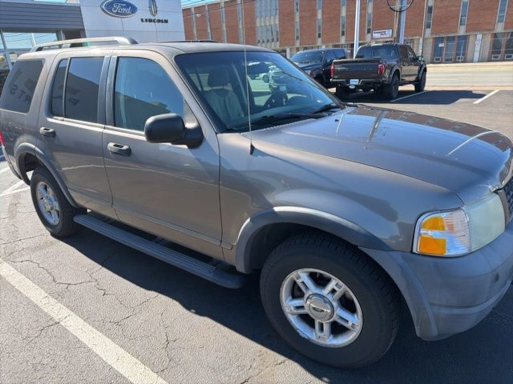 Used 2003 Ford Explorer XLS SUV