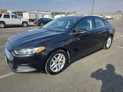 2016 Ford Fusion SE Sedan