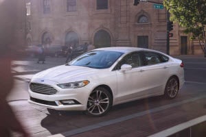 2018 Ford Fusion in White Platinum 2018 Ford Fusion in White Platinum