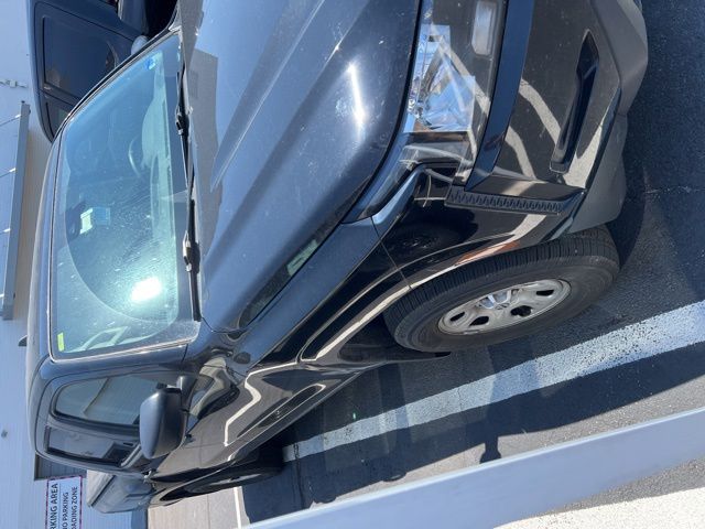 2022 Nissan Frontier S Crew Cab 4x4's photo