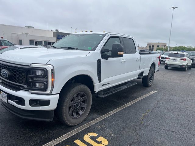 2024 Ford F-350 Lariat 4x4 Crew Cab 8' Box SRW's photo