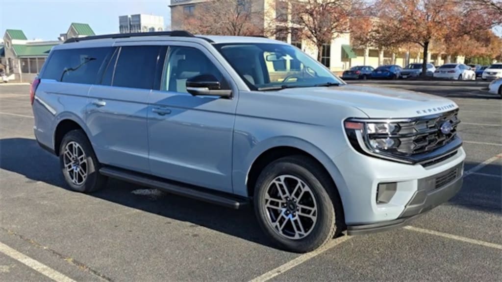 New 2025 Ford Expedition Max Active Sport Utility