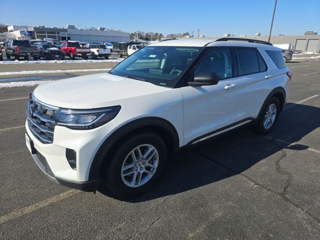 New 2025 Ford Explorer Active Sport Utility