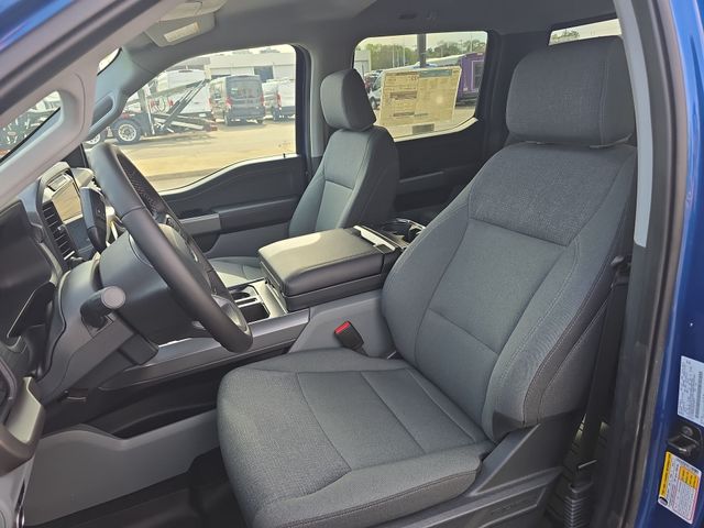 2025 Ford F-150 XLT - Photo 11