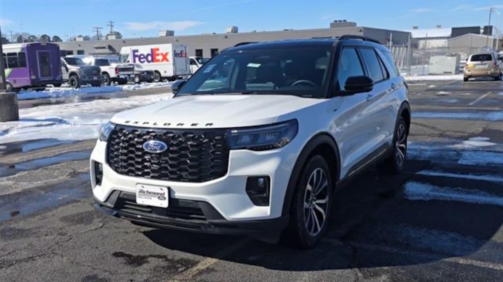 New 2025 Ford Explorer ST-Line Sport Utility