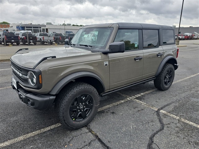 2025 Ford Bronco 4-Door Big Bend's photo