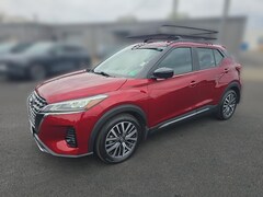 2021 Nissan Kicks SR SUV