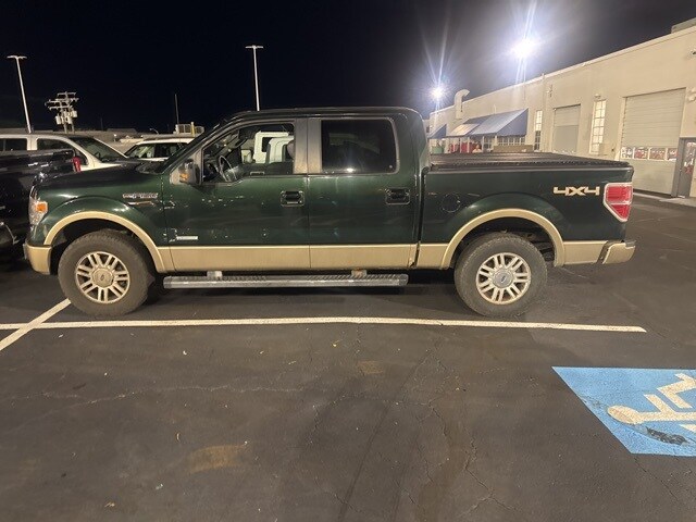 2014 Ford F-150 Lariat photo 2