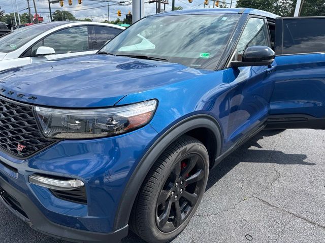 2022 Ford Explorer SUV 