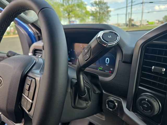 2025 Ford F-150 XLT - Photo 20