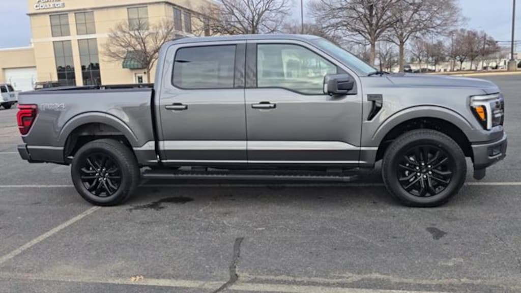 New 2025 Ford F-150 Lariat SuperCrew