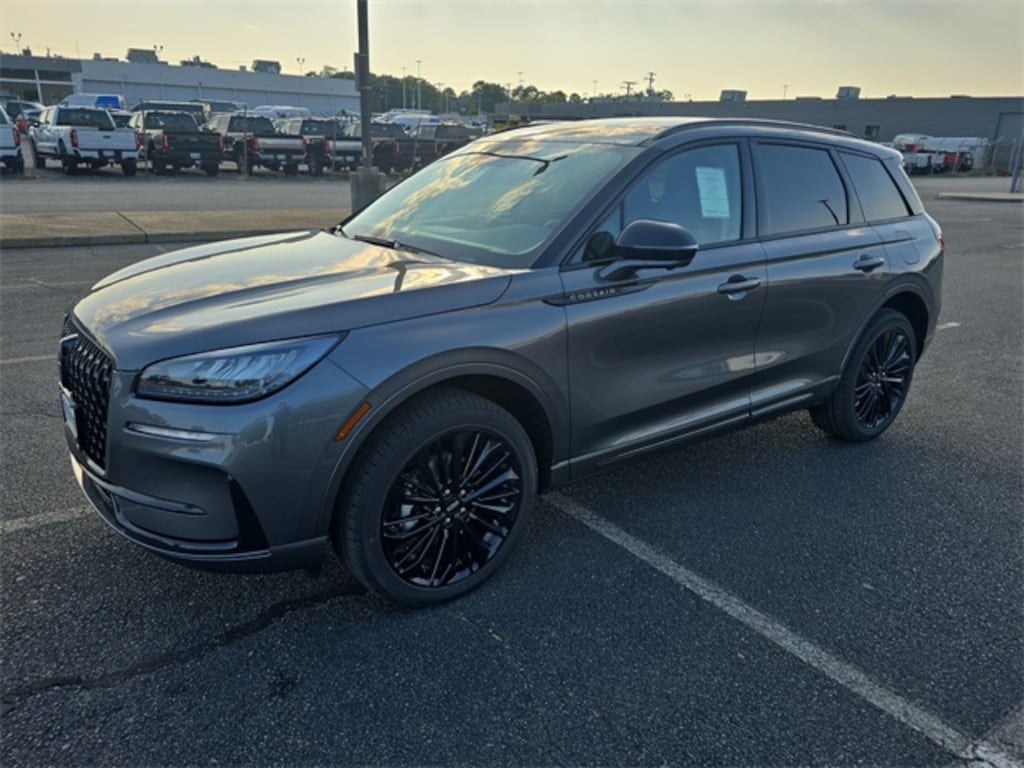 New 2025 Lincoln Corsair Premiere Sport Utility