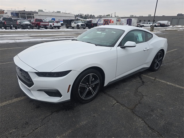 2025 Ford Mustang Coupe 