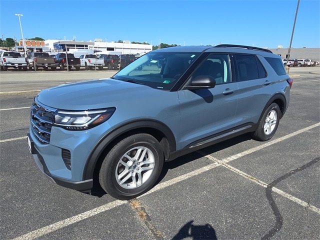 2025 Ford Explorer