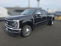 2026 Ford F-350 Lariat Crew Cab