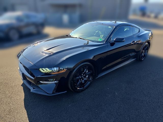 2019 Ford Mustang GT Coupe Premium's photo