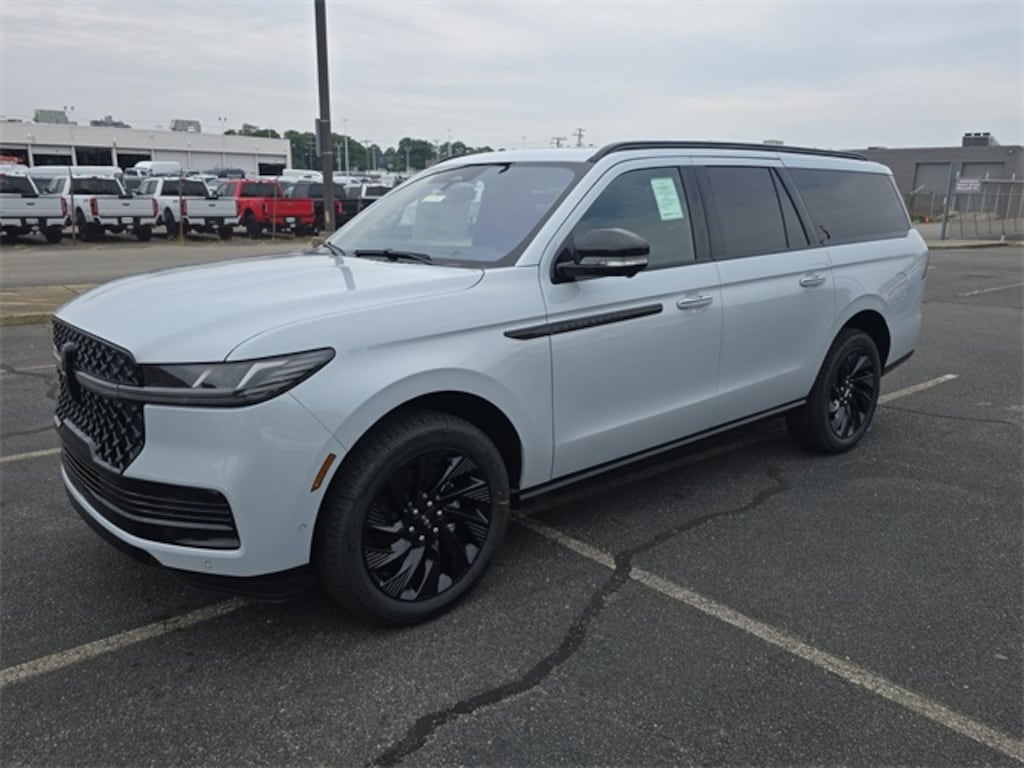 New 2025 Lincoln Navigator L Reserve Sport Utility