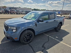 2025 Ford Maverick XLT Crew Cab