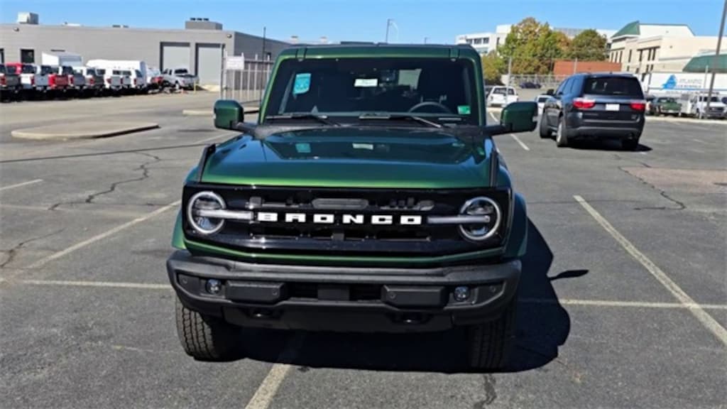 New 2025 Ford Bronco Outer Banks Sport Utility