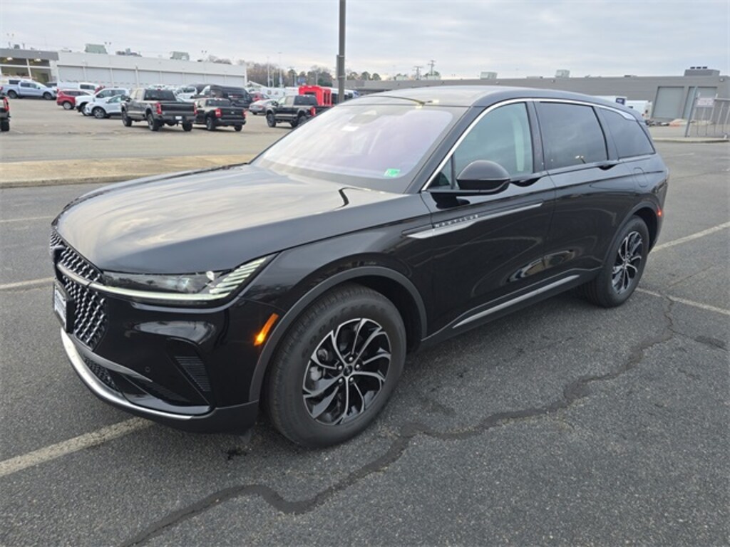 New 2025 Lincoln Nautilus Premiere Sport Utility