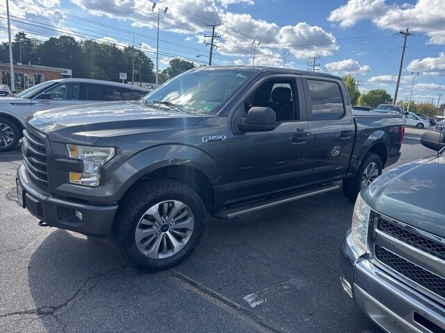 2017 Ford F-150 XL photo 3