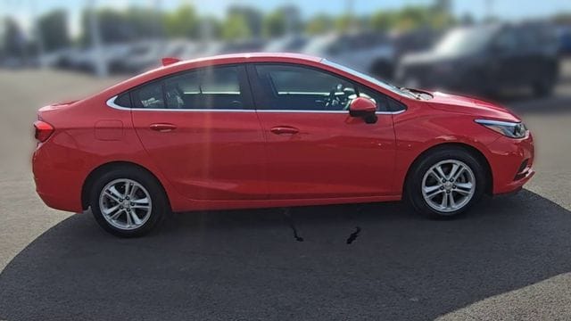 Used 2018 Chevrolet Cruze LT with VIN 1G1BE5SM0J7246927 for sale in Richmond, VA