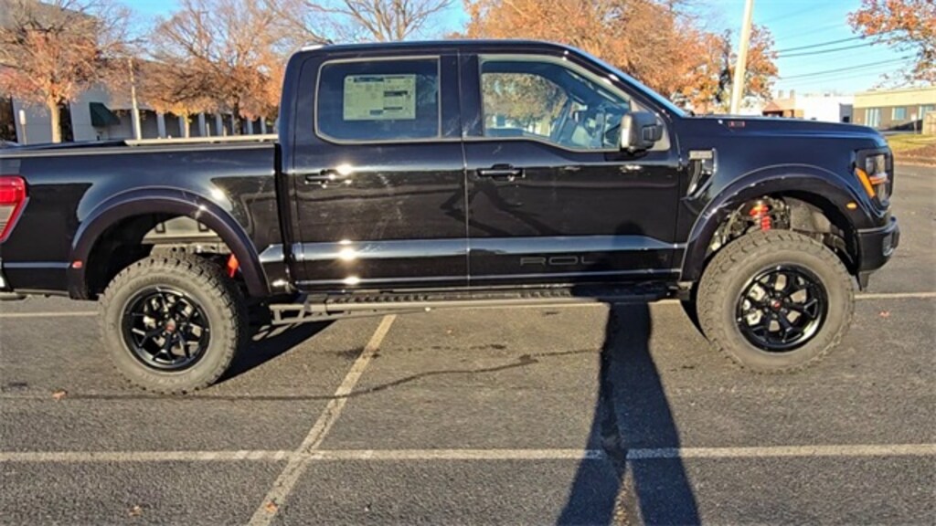 New 2025 Ford F-150 XLT SuperCrew