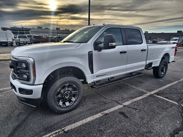 2025 Ford F-350 XL 4x4 Crew Cab 8' Box SRW's photo