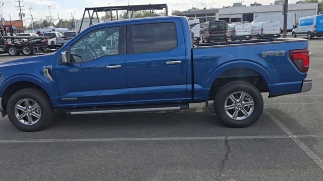 2025 Ford F-150 XLT - Photo 6