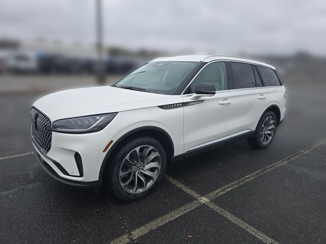 2026 Lincoln Aviator Premiere AWD's photo