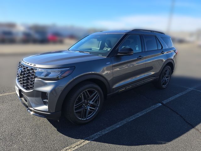 2026 Ford Explorer ST-LINE RWD's photo