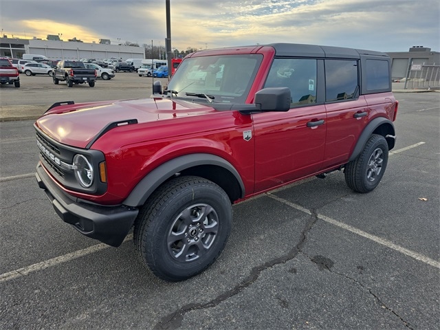 2025 Ford Bronco 4-Door Big Bend's photo