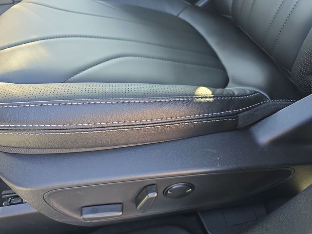 2025 Ford Escape Plug-in hybrid PHEV - Photo 12